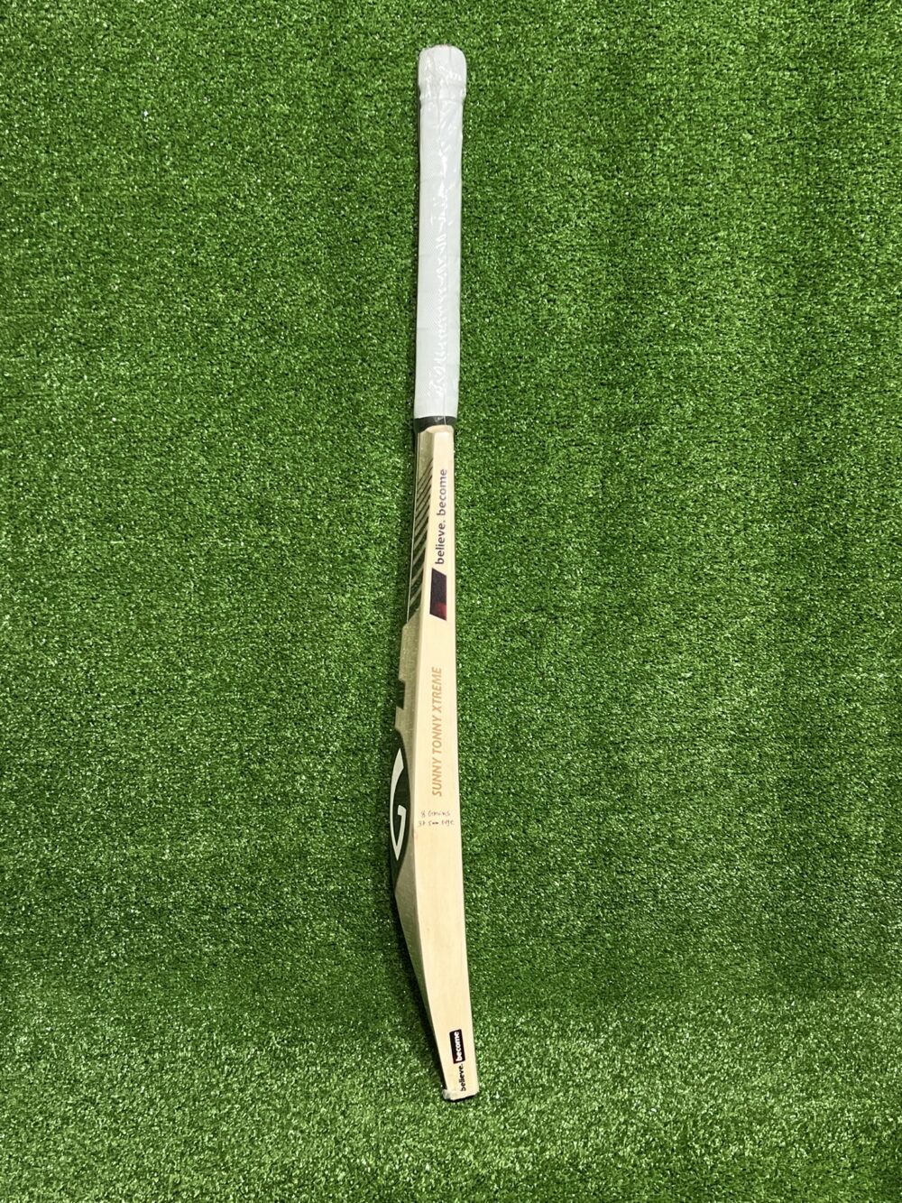 SG Sunny Tonny Xtreme  English Willow Cricket Bat SH - Image 4