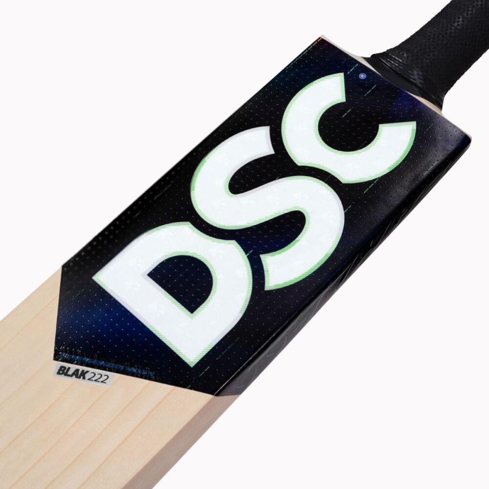 DSC Blak 222 English Willow Cricket Bat - Image 3